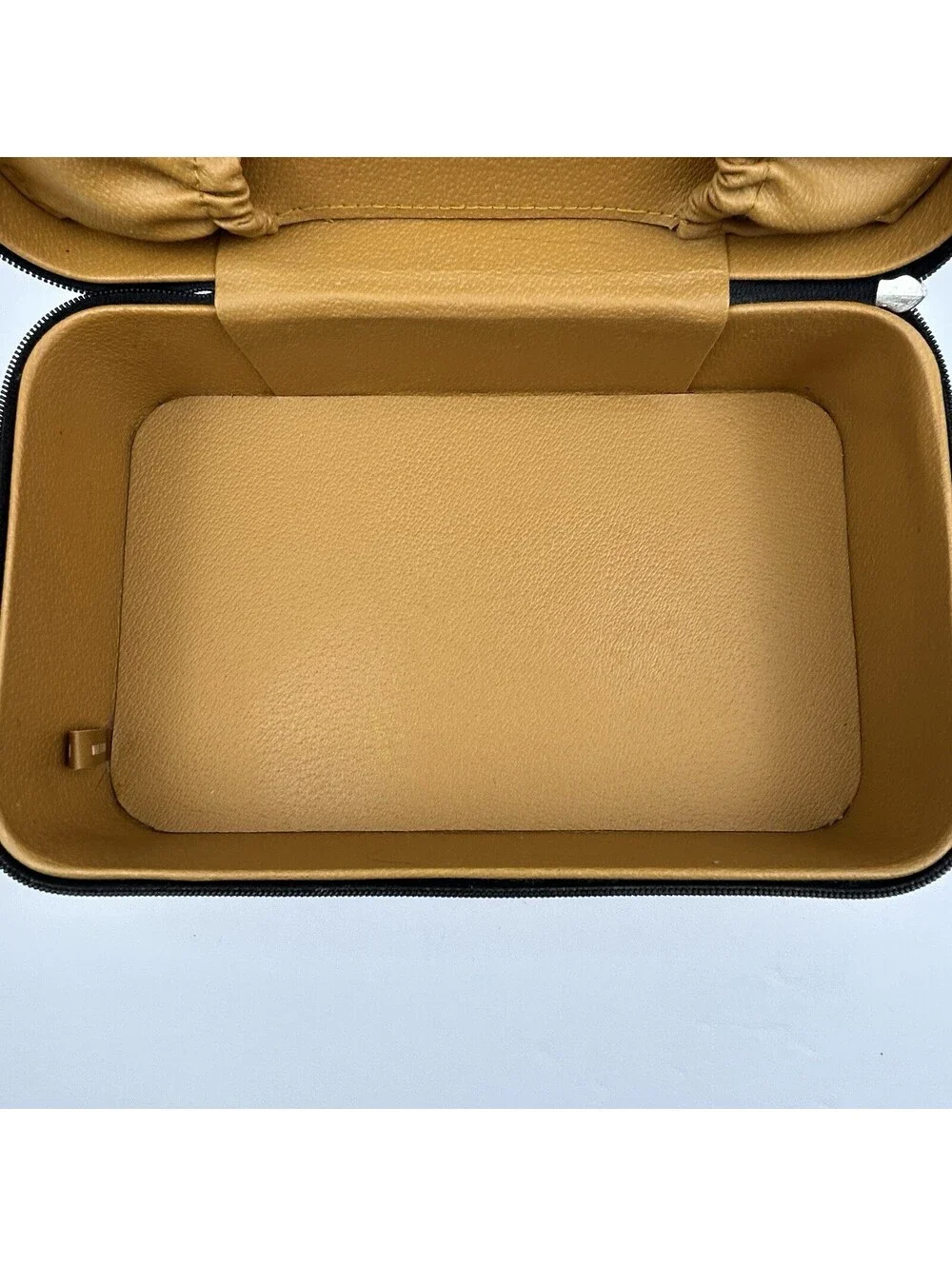 Bobbi Brown Black Leather Makeup Train Case Tan Tiered 2 Zip Cosmetic Bag  LS#12